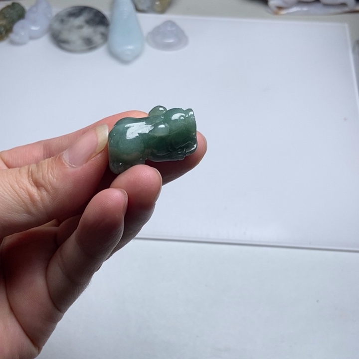 翡翠未镶嵌颈饰貔貅10