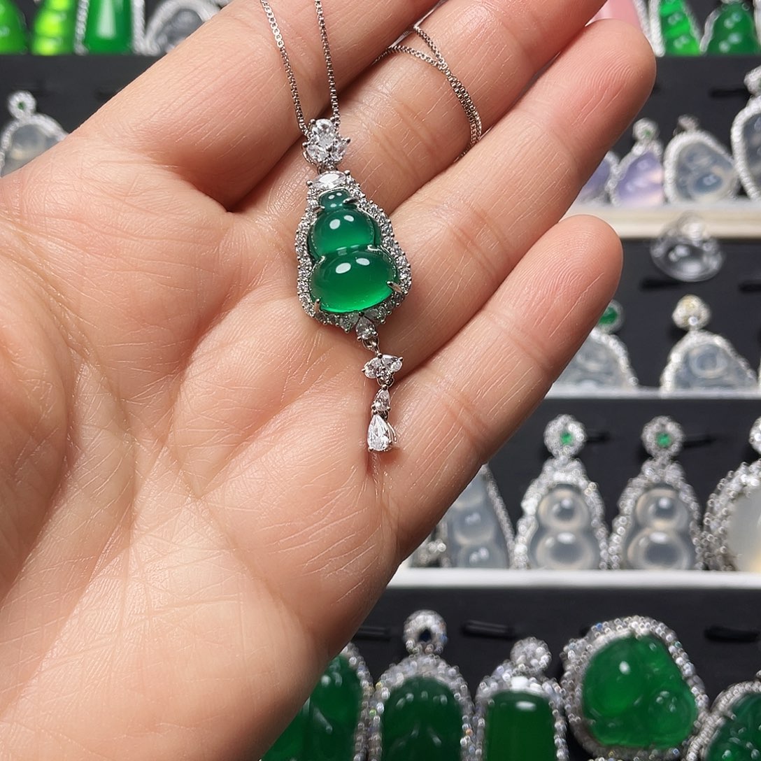 玛瑙/玉髓颈饰合金