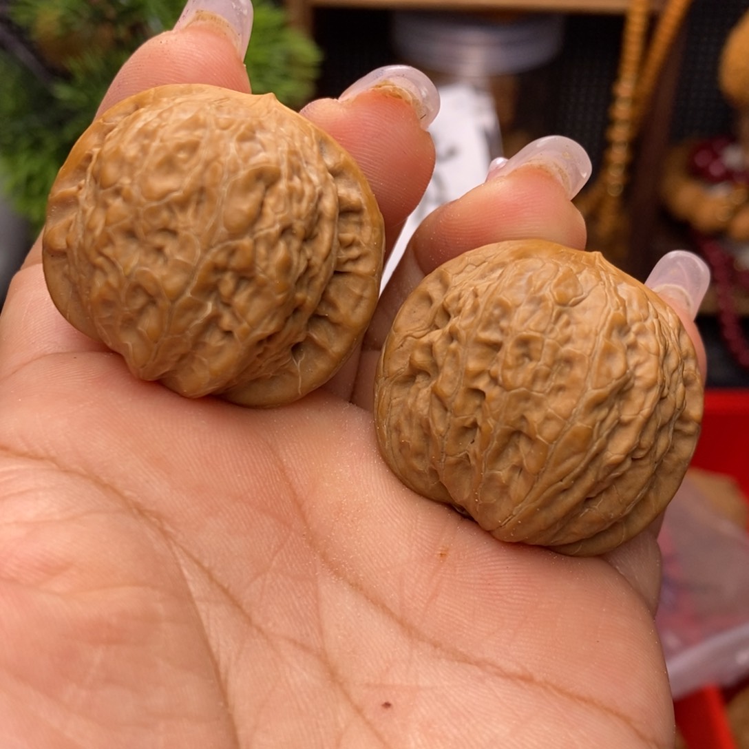 文玩核桃吊坠铁锤。边37