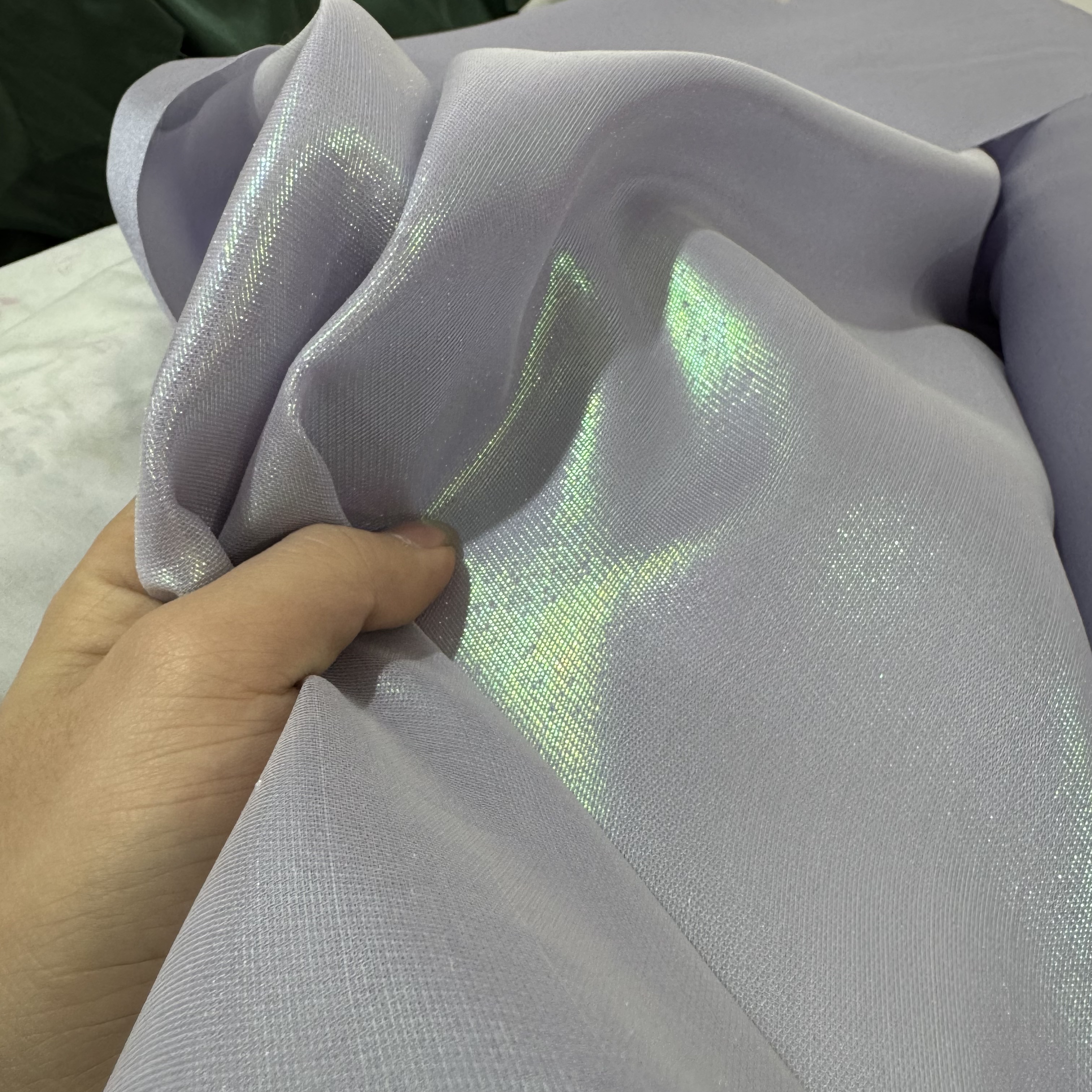 93  七彩桑蚕丝裙子面料3米价有含桑蚕丝