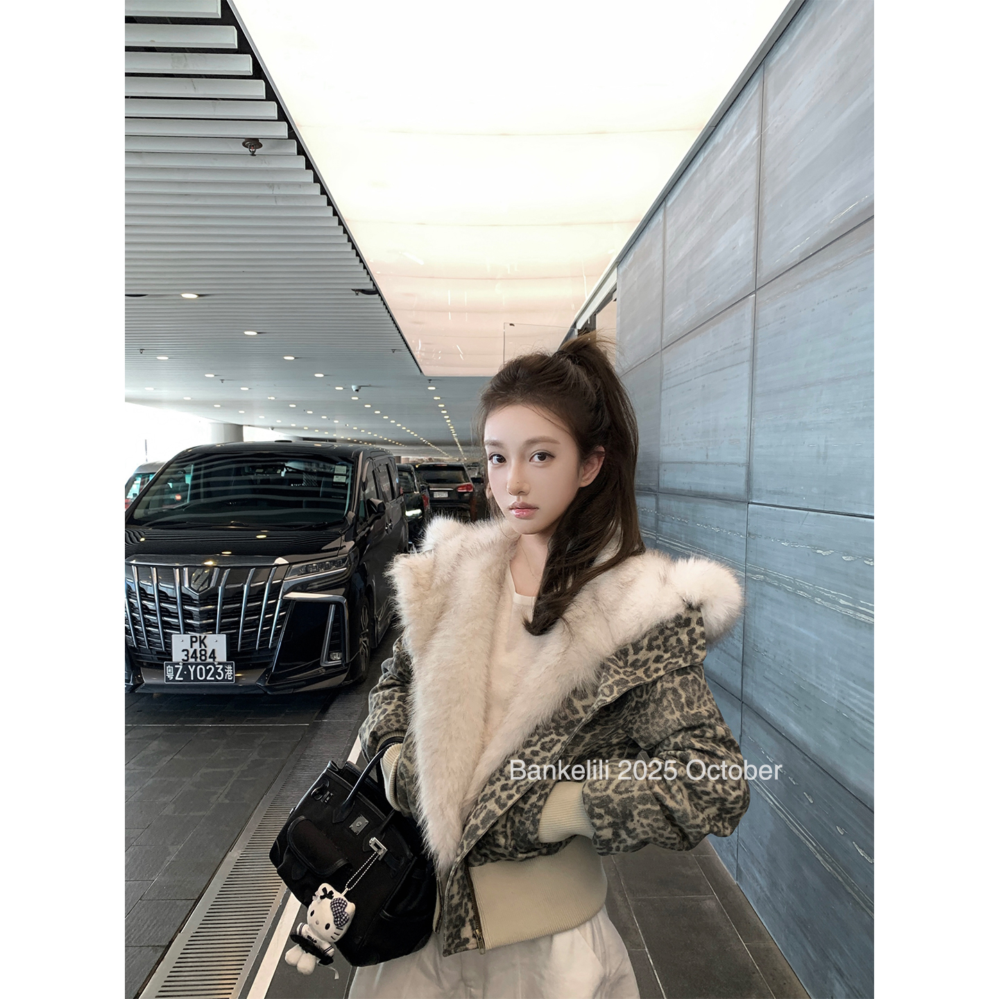 板栗可可Bankelili'曼城旧事'90白鸭绒连帽大毛领斜拉链羽绒外套