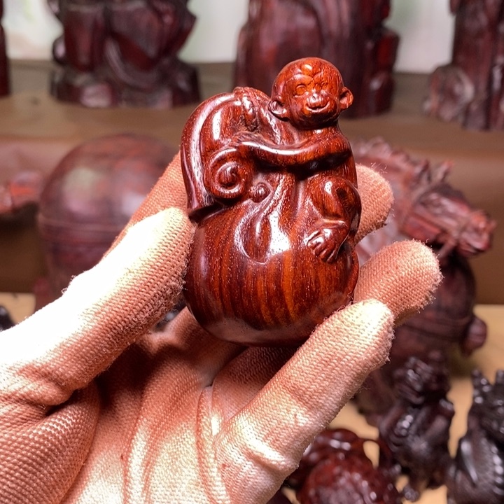 【闪购商品】檀香紫檀（小叶紫檀）墨*鱼