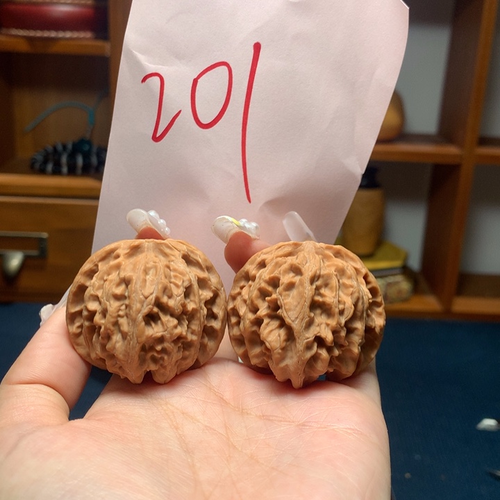 吊坠文玩核桃苹果