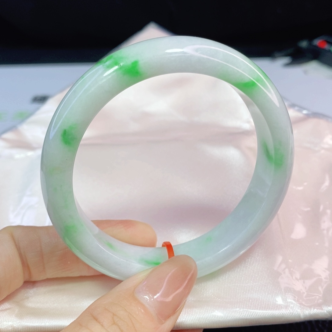未镶嵌手镯翡翠53.8