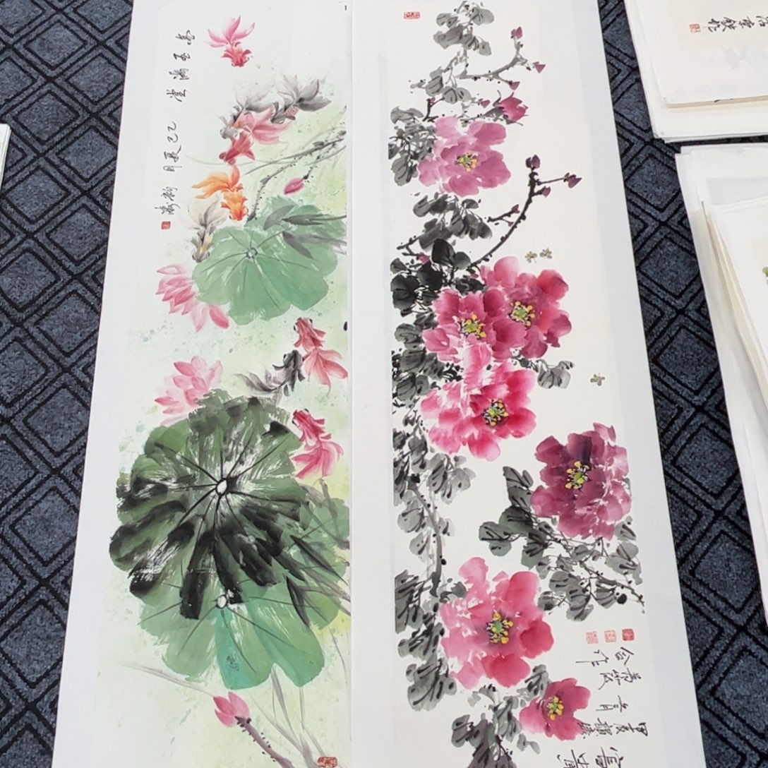 梵***思国画四尺条花鸟的