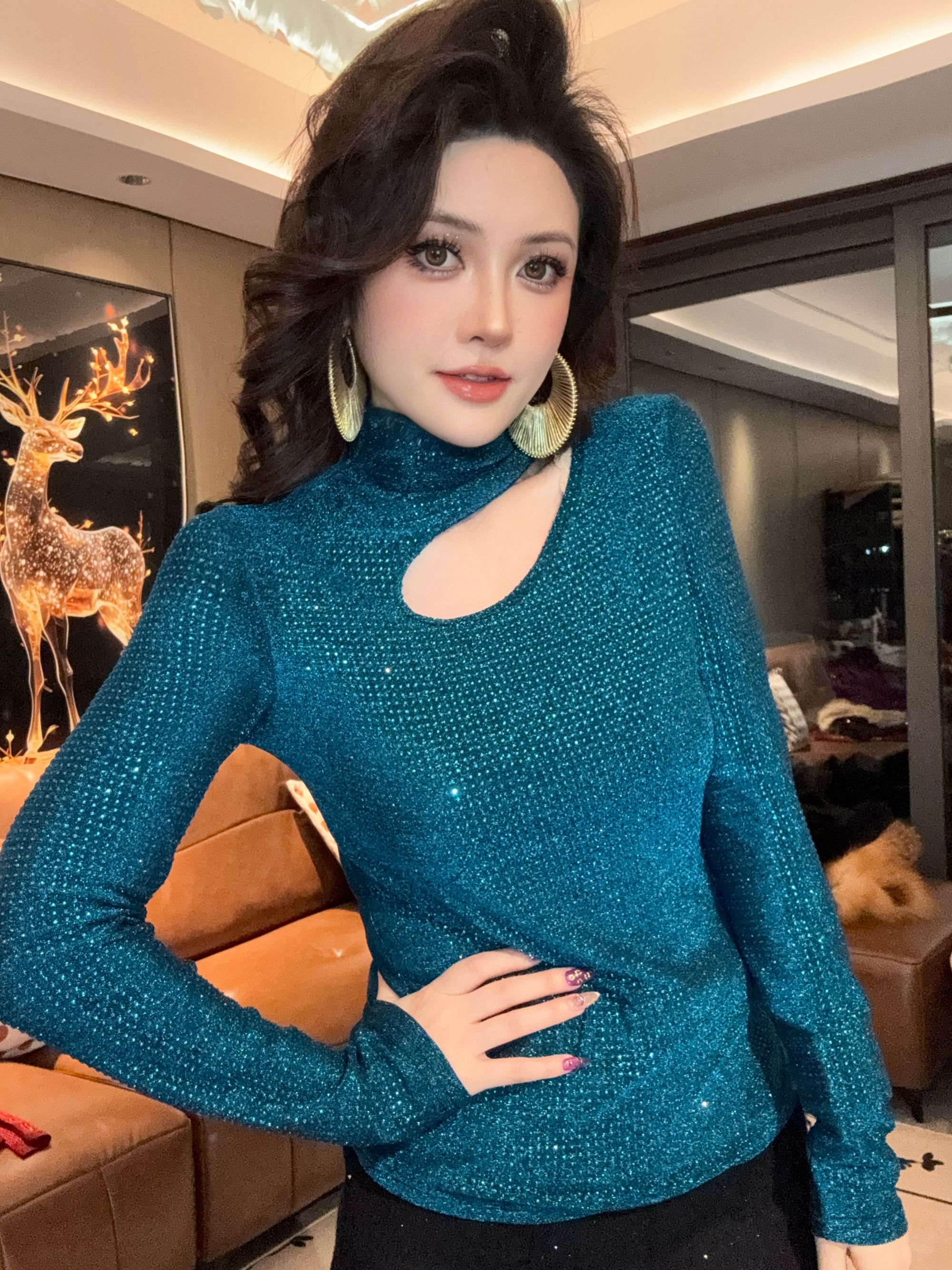 大漂亮严选-性感满钻纯色内搭打底衫冬季爆款时髦重工烫钻长袖女