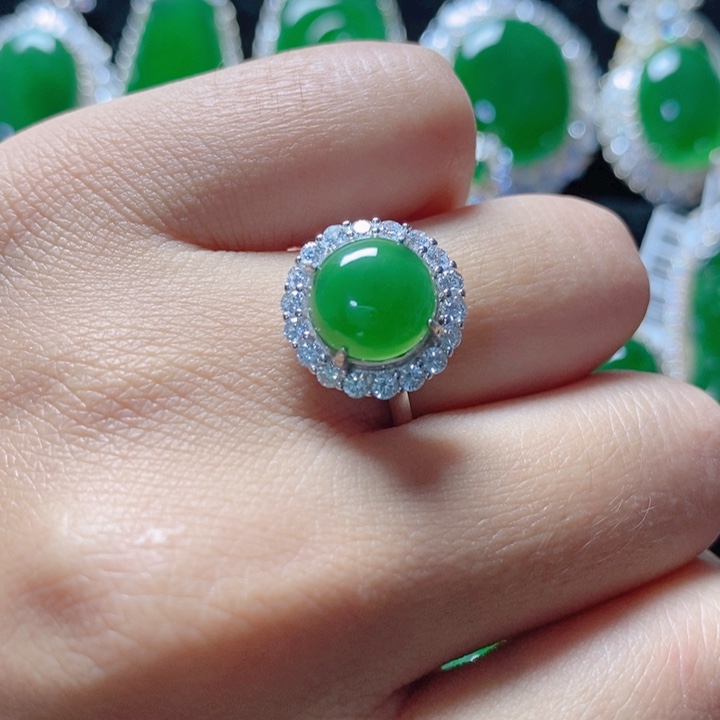 翡翠颈饰银S925镶嵌           