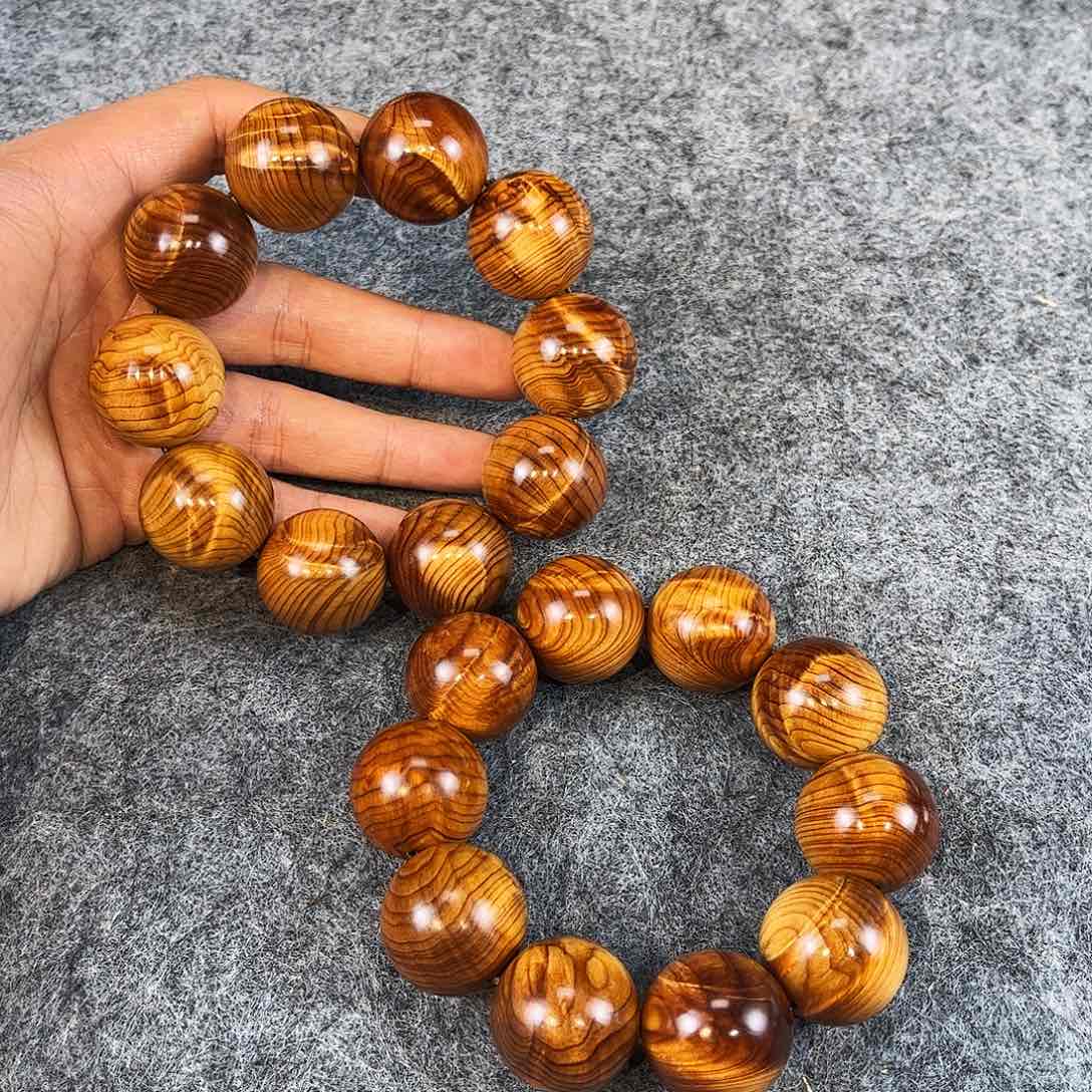 柏木（崖柏）风口炫纹龙胆闪电同料发其一2.5特殊款