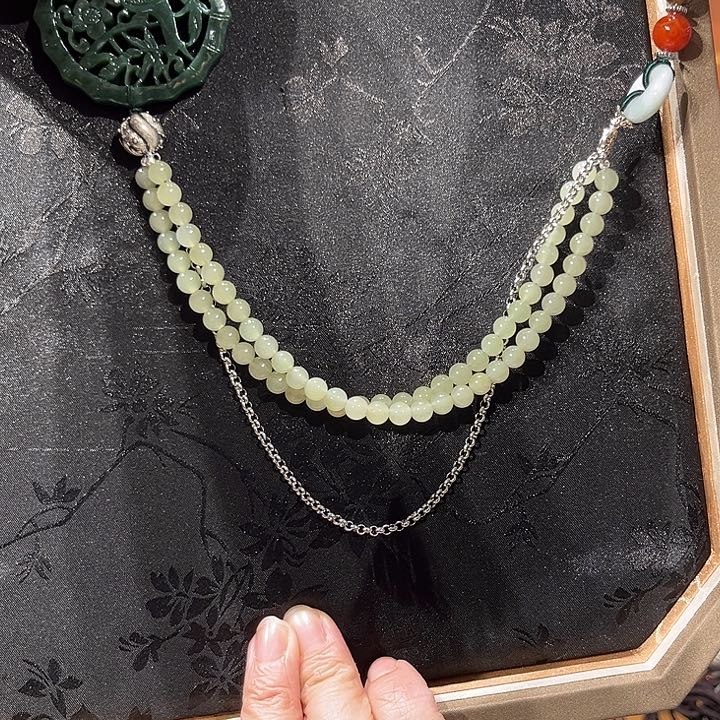 颈饰未镶嵌和田玉