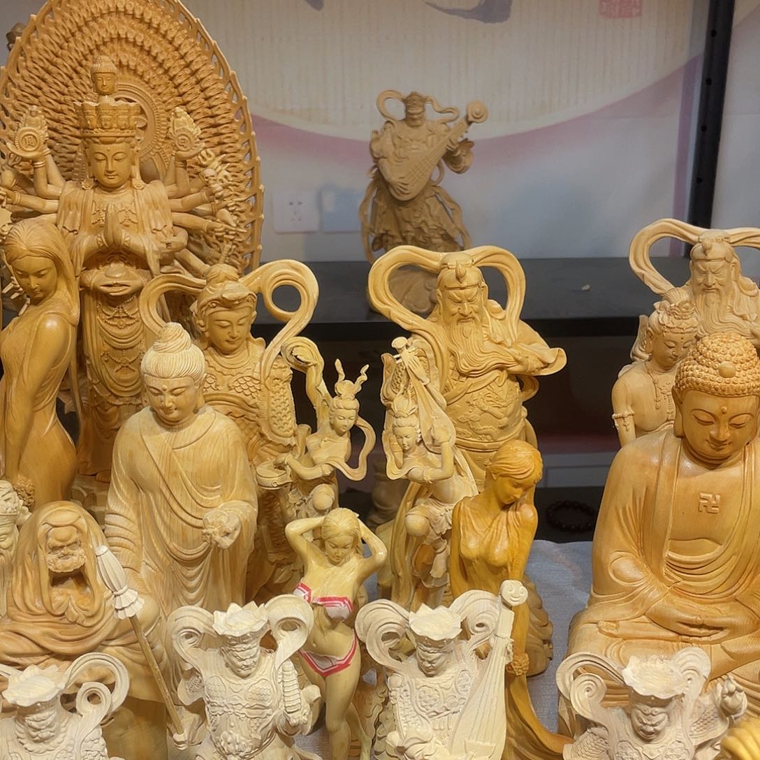 世***事黄杨木小瑕疵大号韦陀关羽