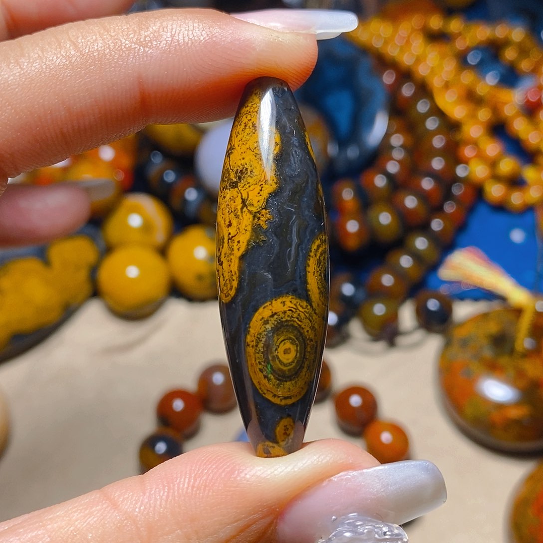 未镶嵌颈饰玛瑙/玉髓