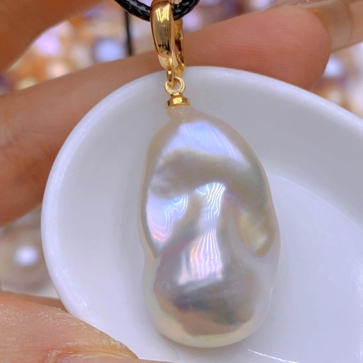 未镶嵌淡水珍珠颈饰