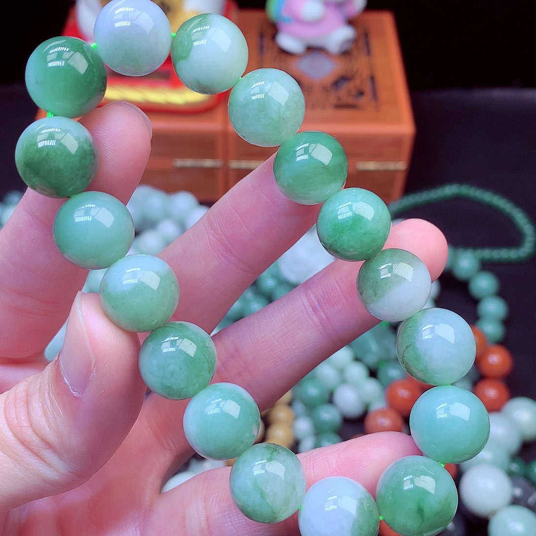 毛衣链未镶嵌翡翠