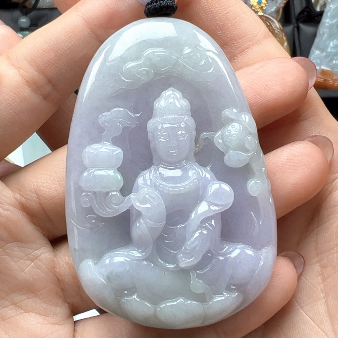 翡翠颈饰未镶嵌观音