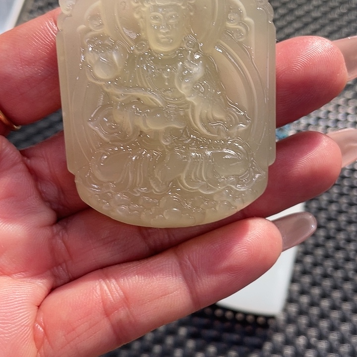 和田玉（糖玉）未镶嵌颈饰