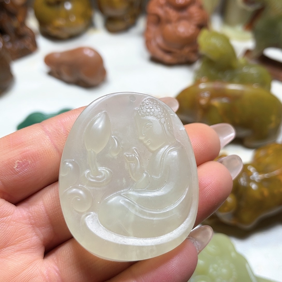 草珠菩提吊坠白玉菩提吊坠