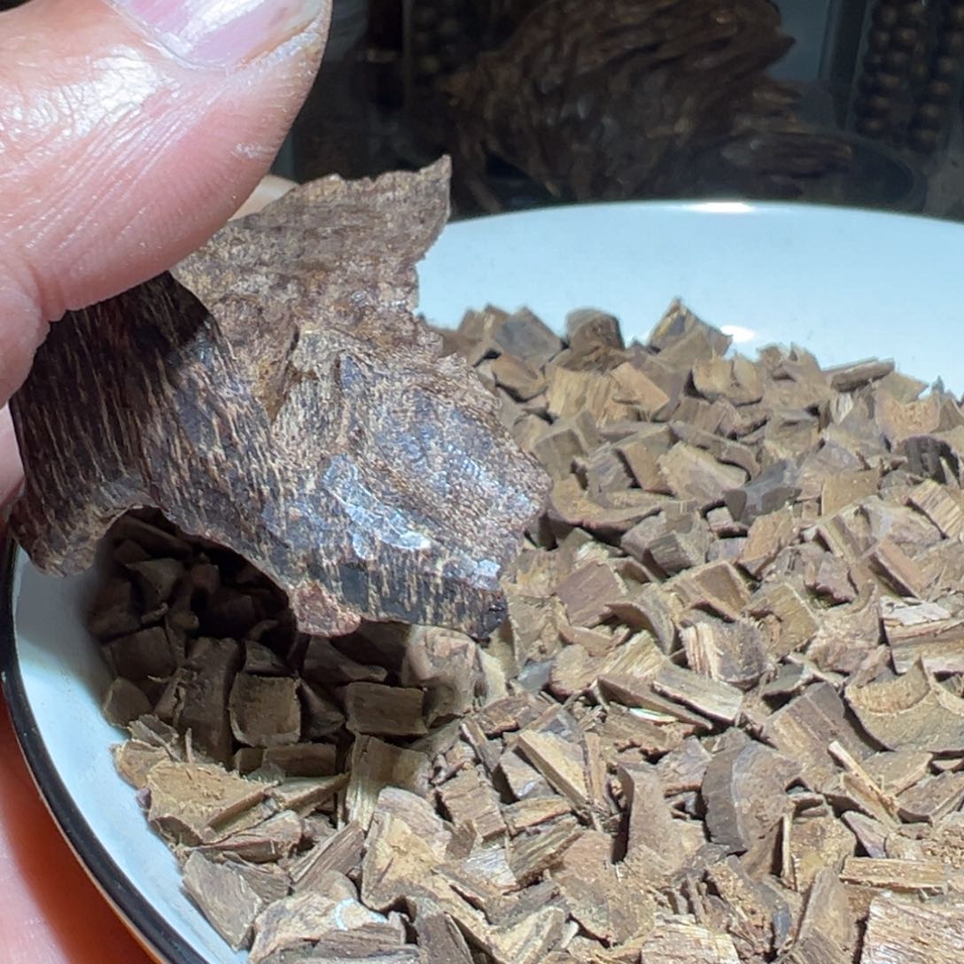 沉香沉香碎屑润*海南9.9克加