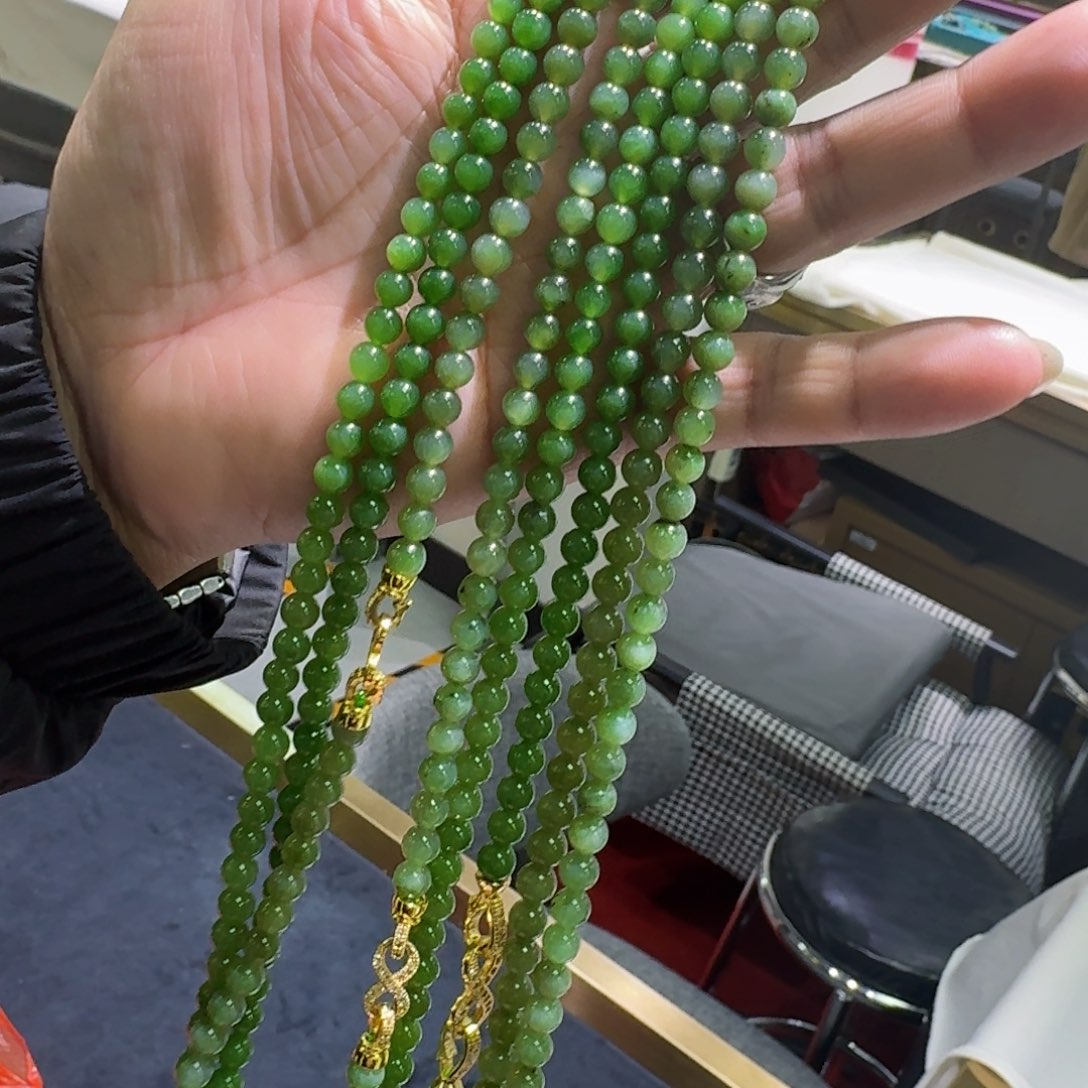 颈饰未镶嵌和田玉拍一发一，多样性发货卡6