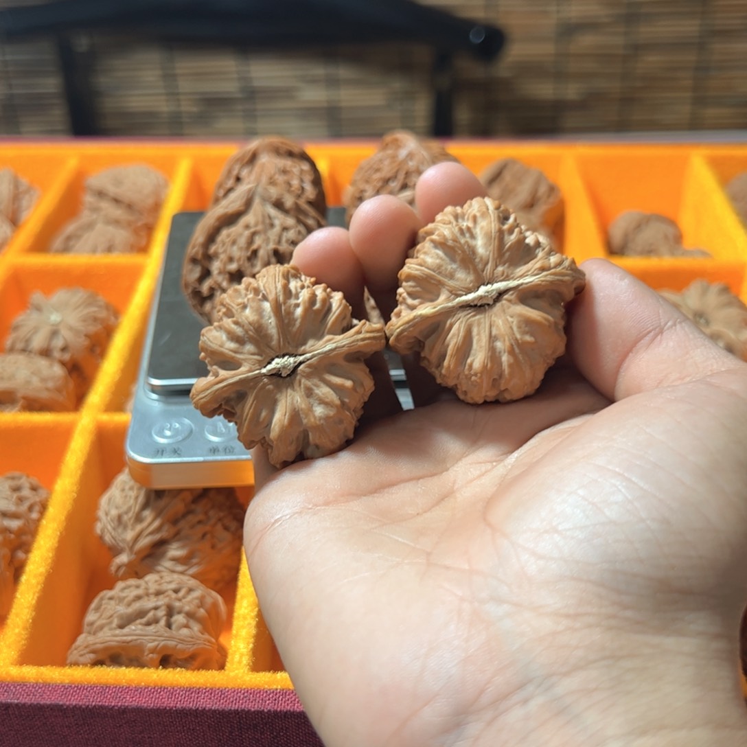 吊坠文玩核桃爱**儿核桃