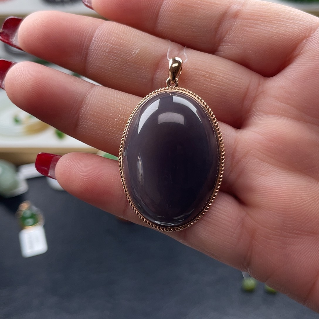 和田玉颈饰18K金镶嵌