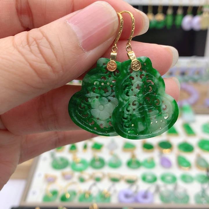 翡翠18K金镶嵌耳饰