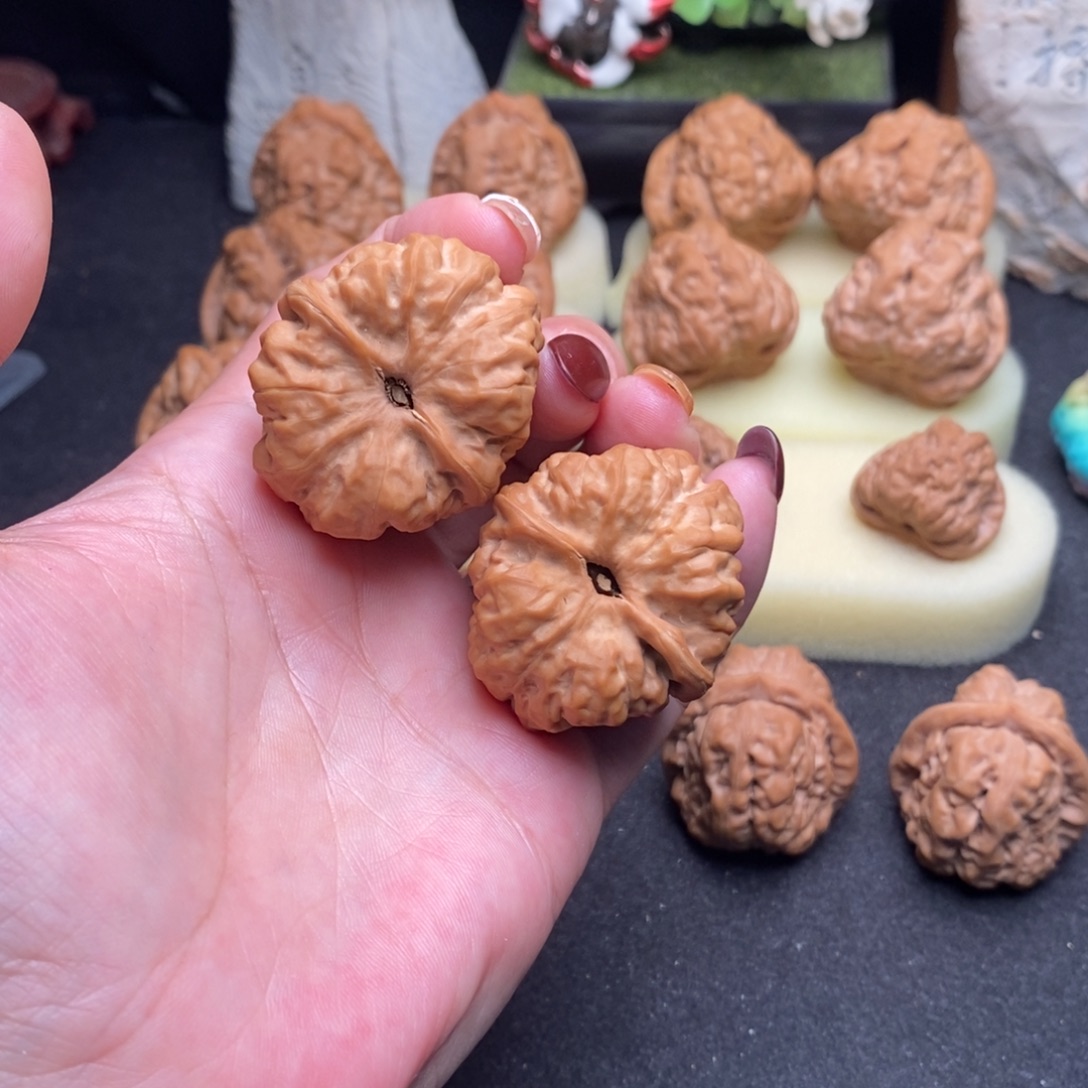 几***剑文玩核桃把件蛤蟆头35尺寸