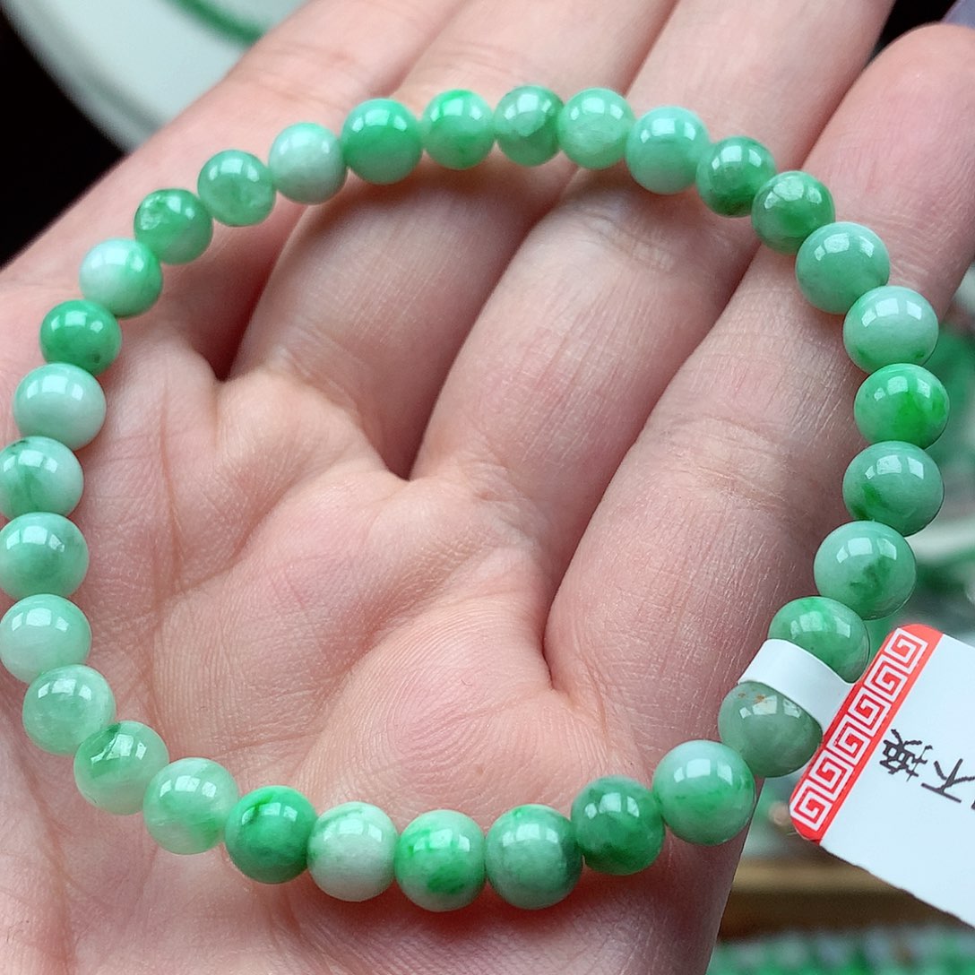 翡翠未镶嵌毛衣链