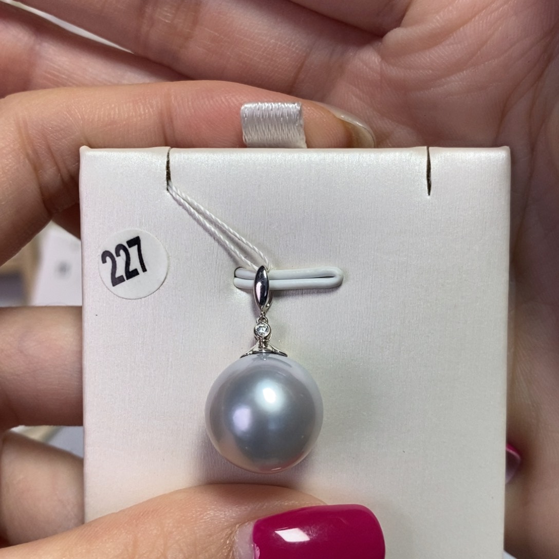 海水珍珠吊坠(不含链)18K金镶嵌