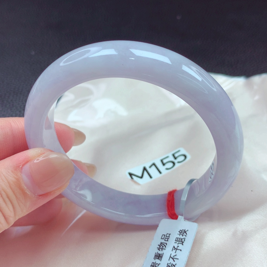 翡翠手镯未镶嵌手镯88