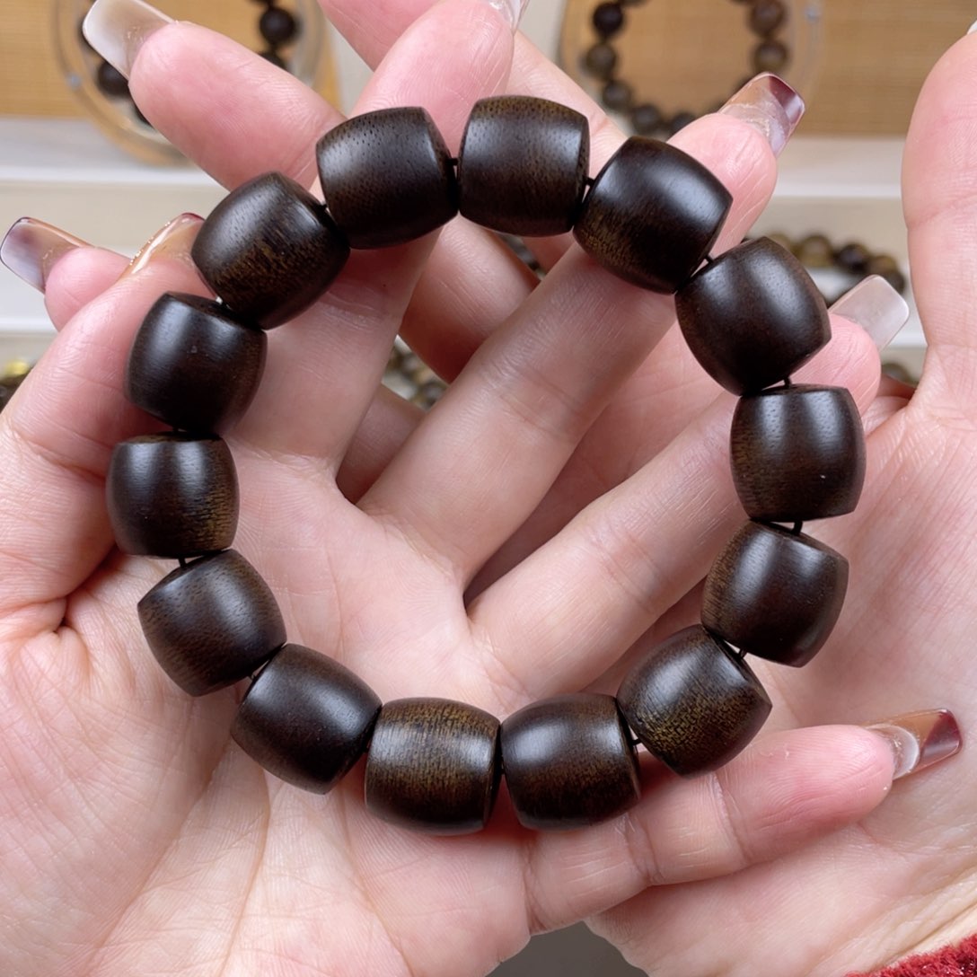 沉香手串追****0越南芽庄白棋楠