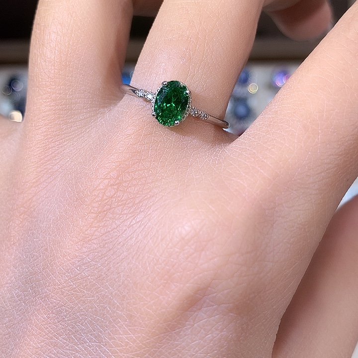 银S925镶嵌碧玺戒指白57