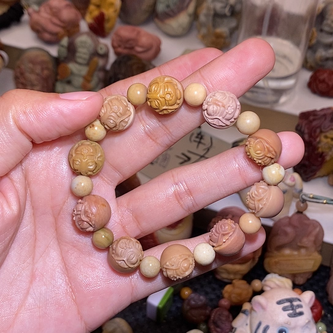 石英质玉（阿拉善玉）未镶嵌手链