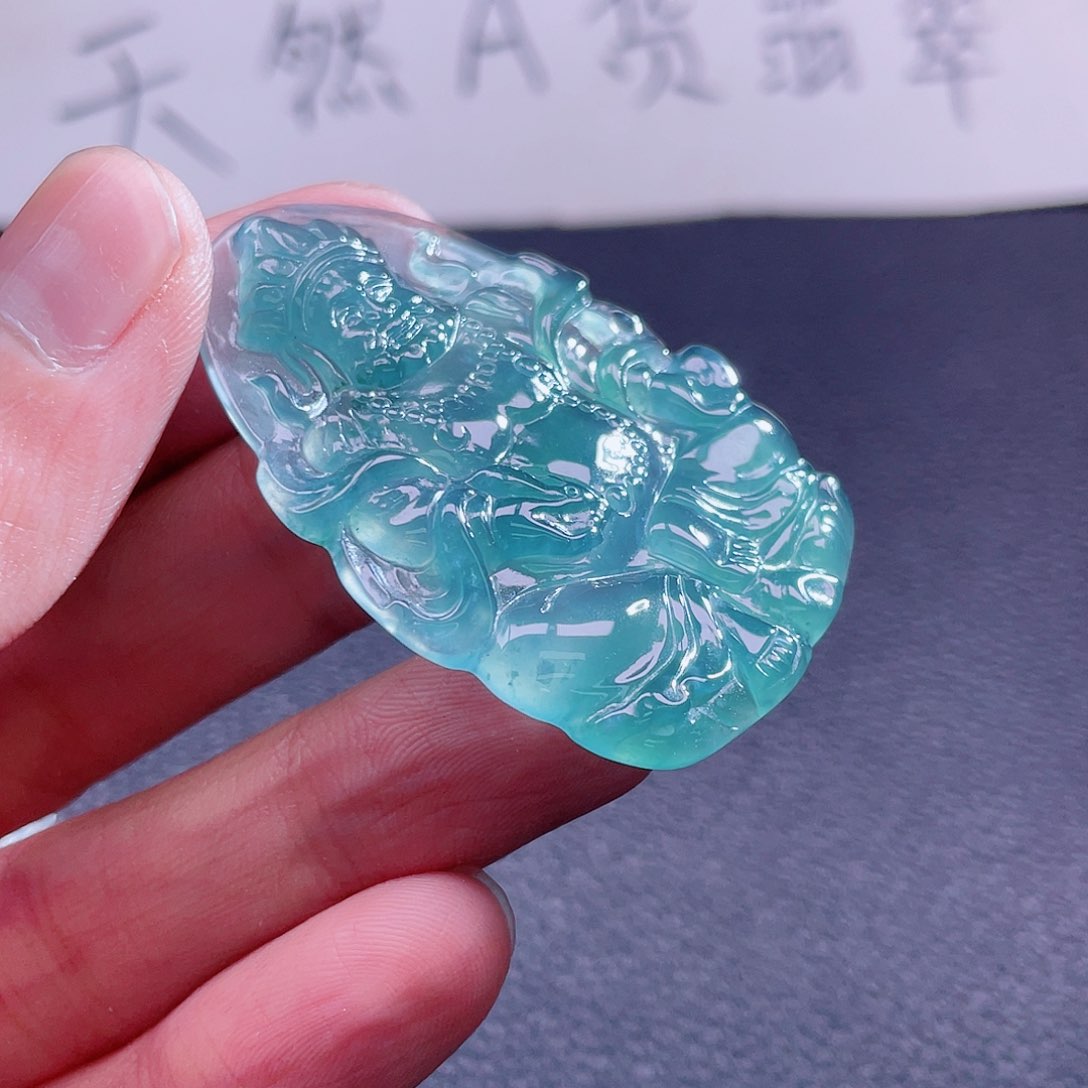 翡翠颈饰未镶嵌888888888