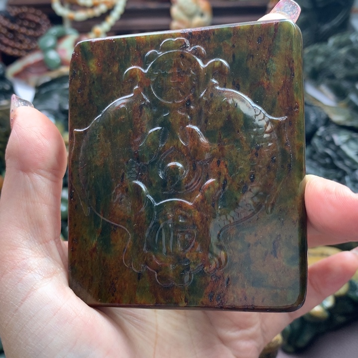 岫岩河磨玉（透闪石质玉）把件未镶嵌