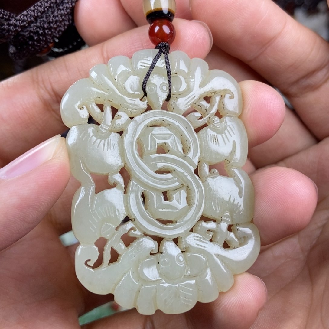 和田玉挂件未镶嵌