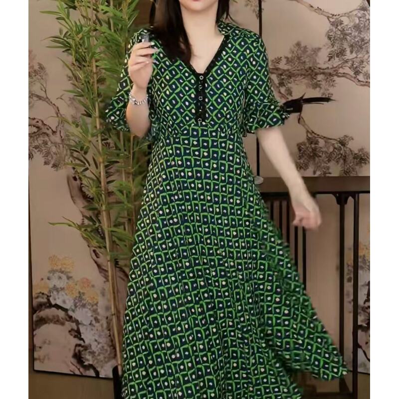 新款上新裙子女夏季高级感气质显瘦中年妈妈连衣裙A767
