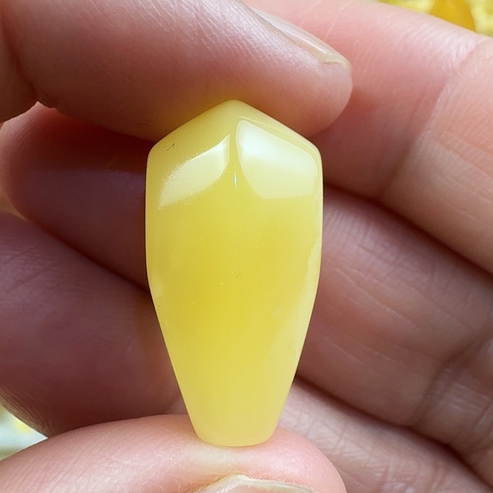 蜜蜡未镶嵌裸石16杂