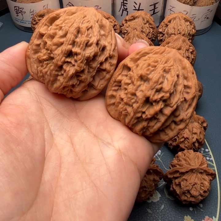 吊坠文玩核桃44麦穗虎头