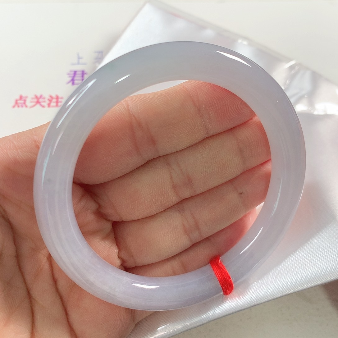 翡翠手镯未镶嵌①⑧⑥