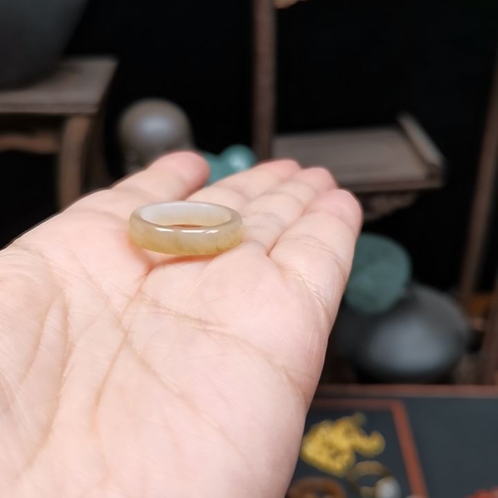 和田玉戒指未镶嵌17.9
