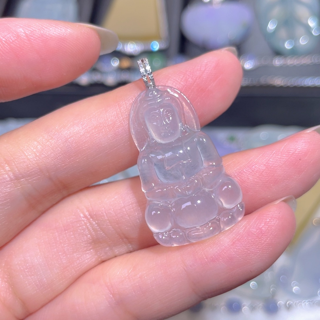 翡翠18K金镶嵌颈饰翡翠