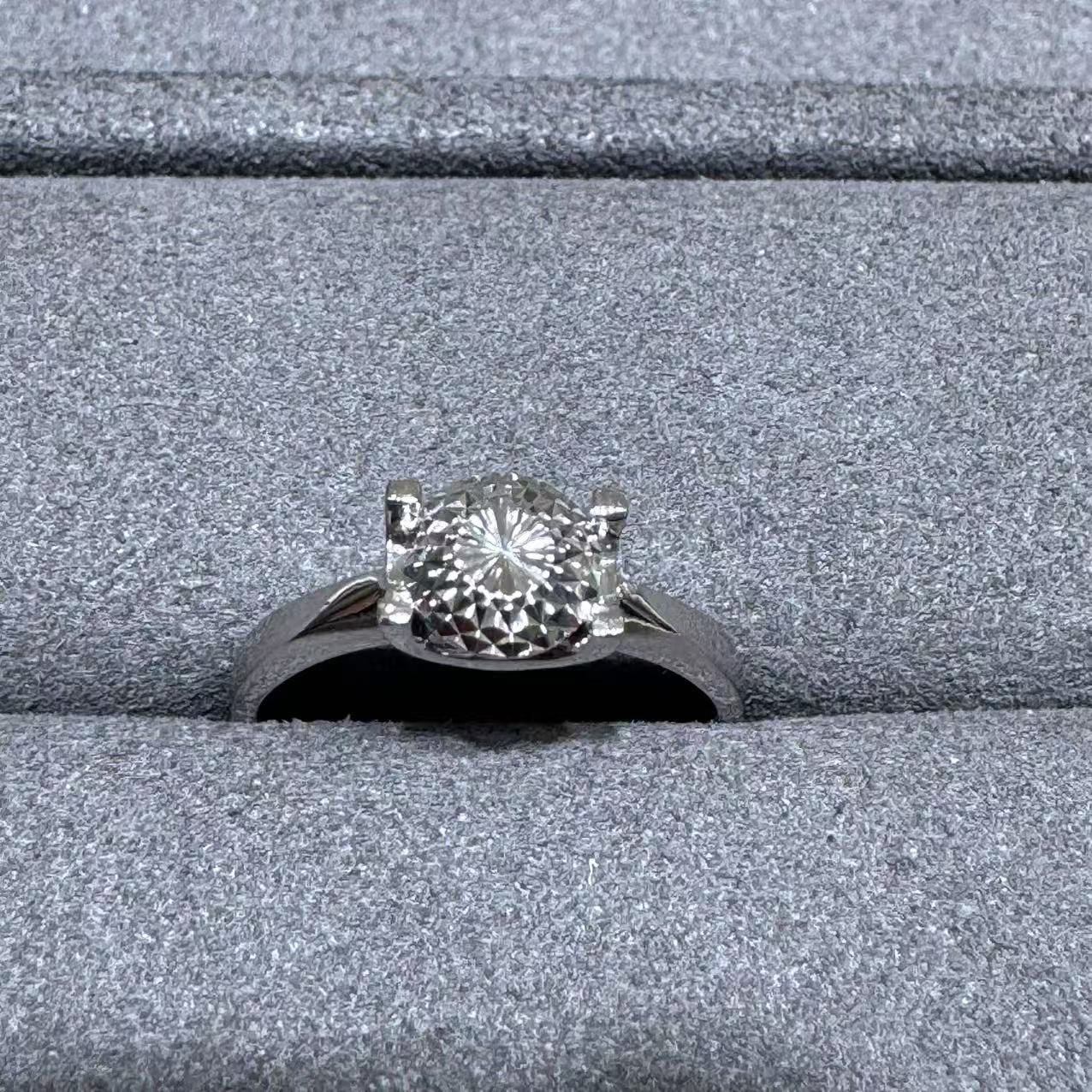 CBAI/菜百XD 铂Pt950戒指 经典