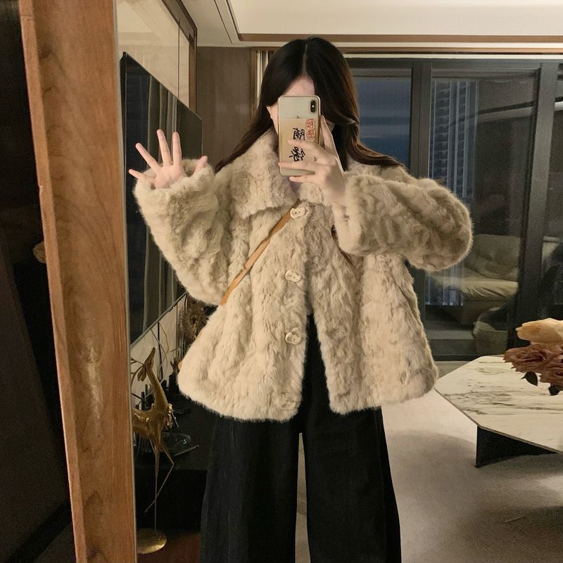 胖颖专属大码冬季新款毛绒保暖皮毛一体软乎乎短外套318
