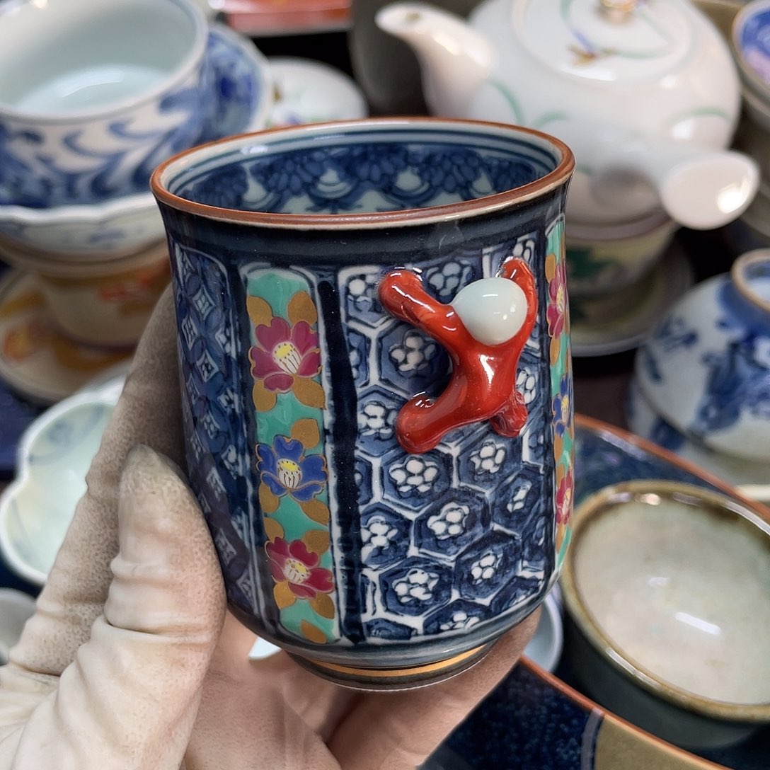 566777778888778888887777