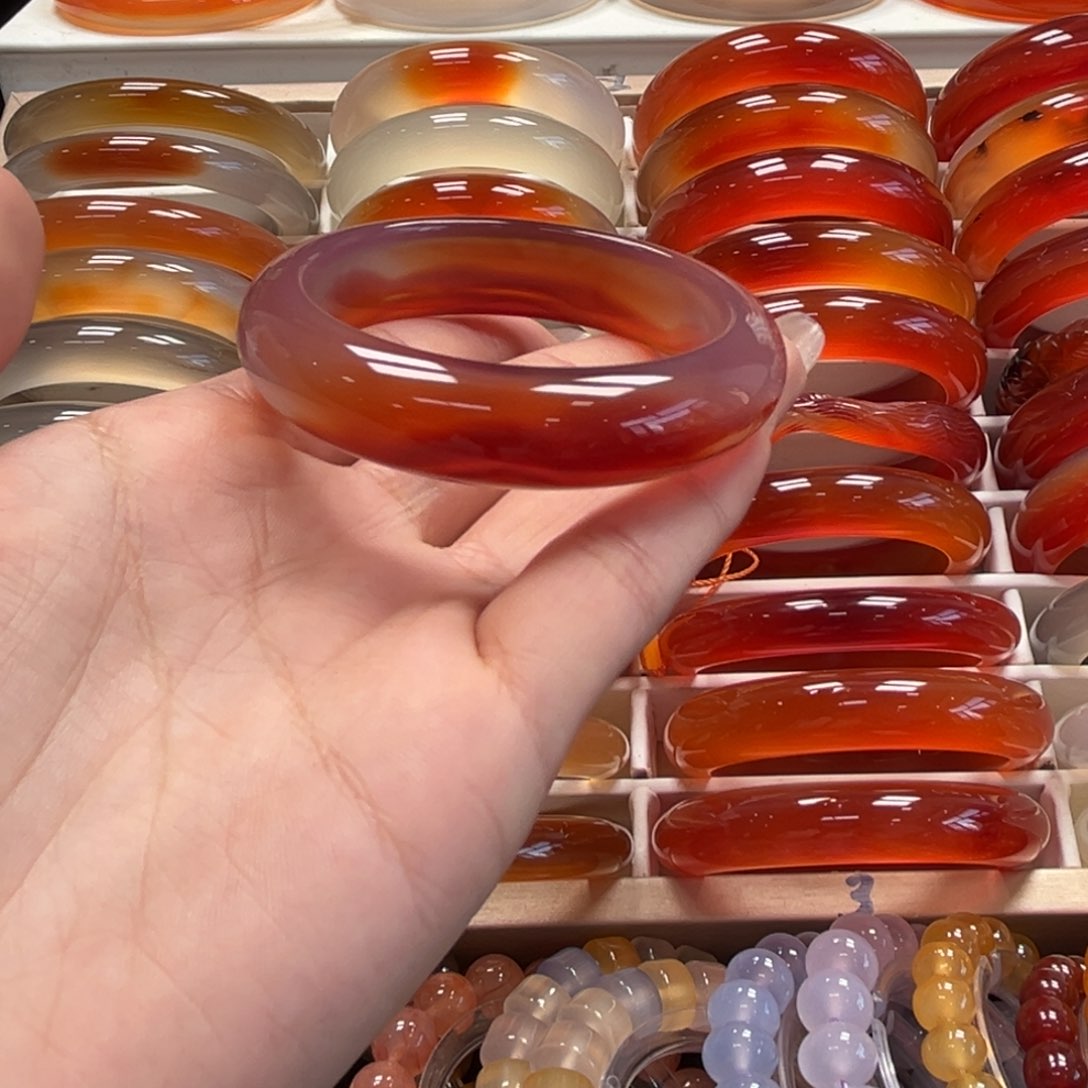 手镯玛瑙/玉髓未镶嵌囧**妖