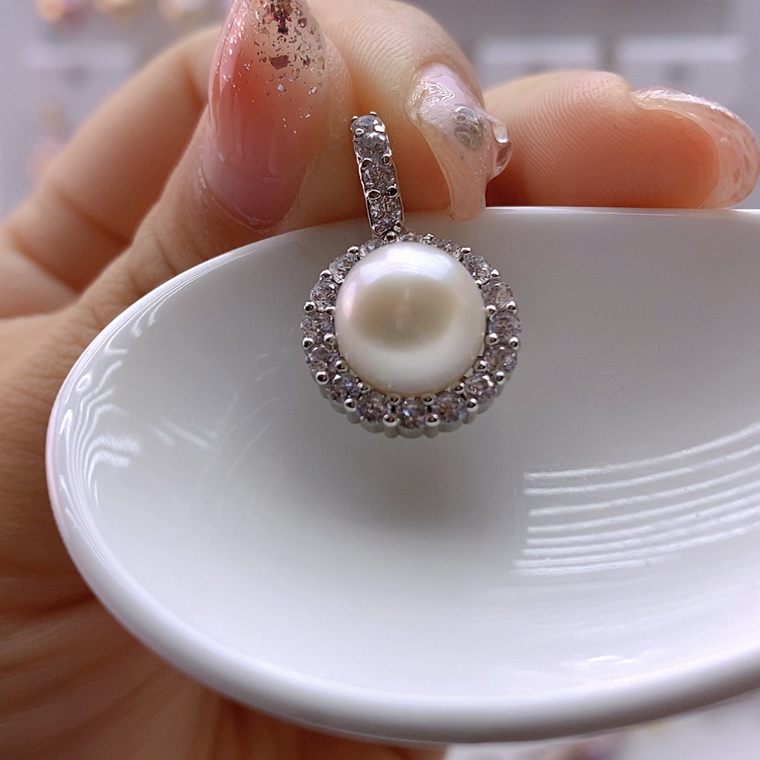 淡水珍珠颈饰未镶嵌