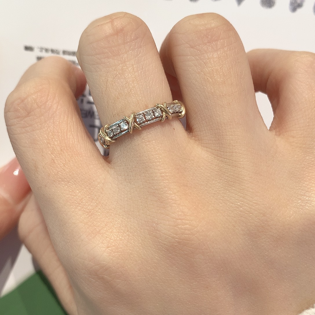 有****实验室培育钻石18K金镶嵌11