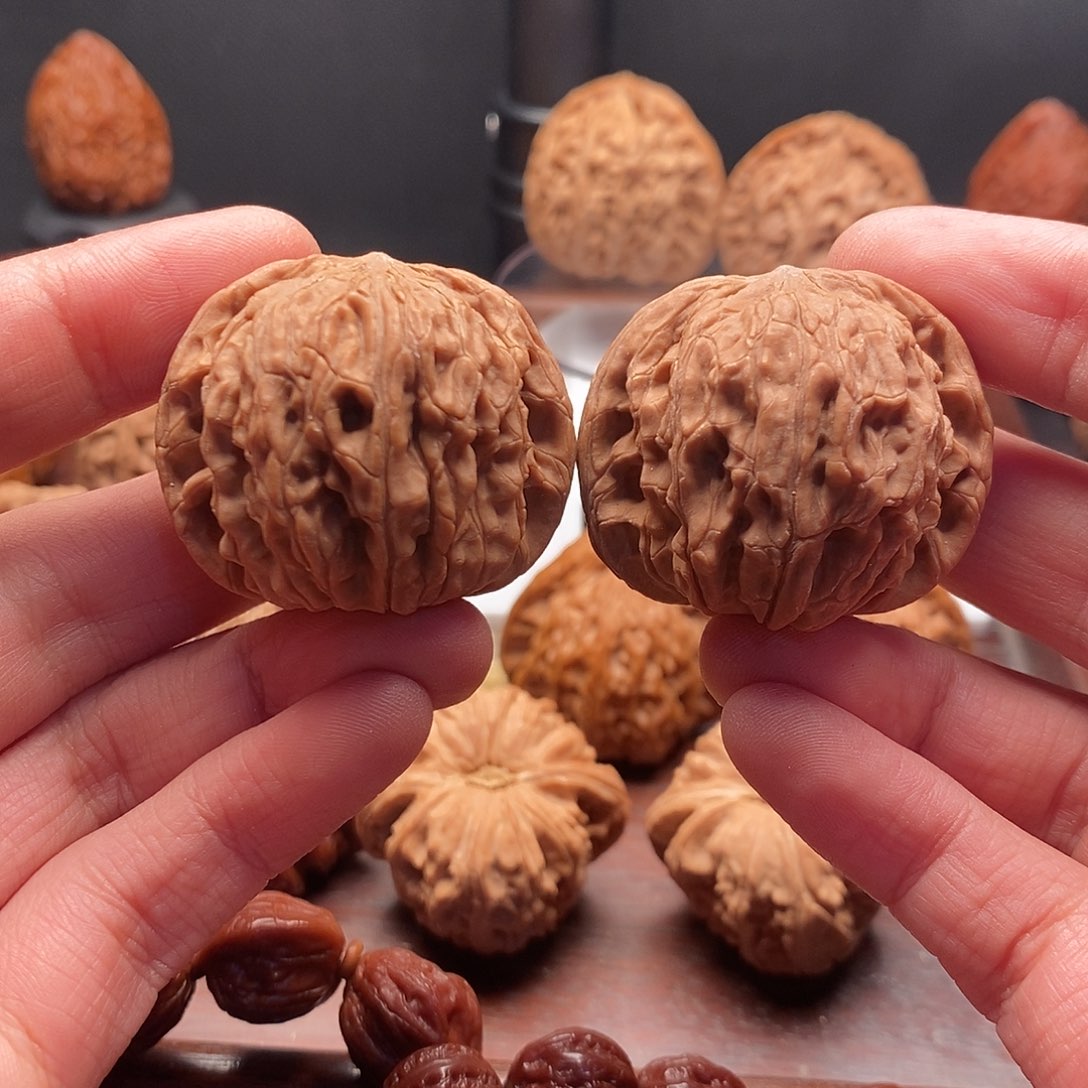 把件文玩核桃极品小正磨