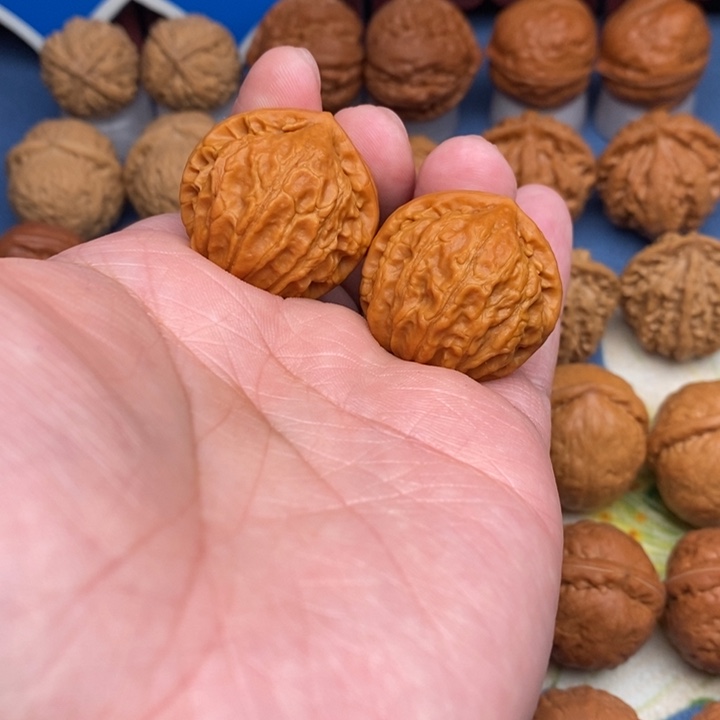 文玩核桃把件小官帽