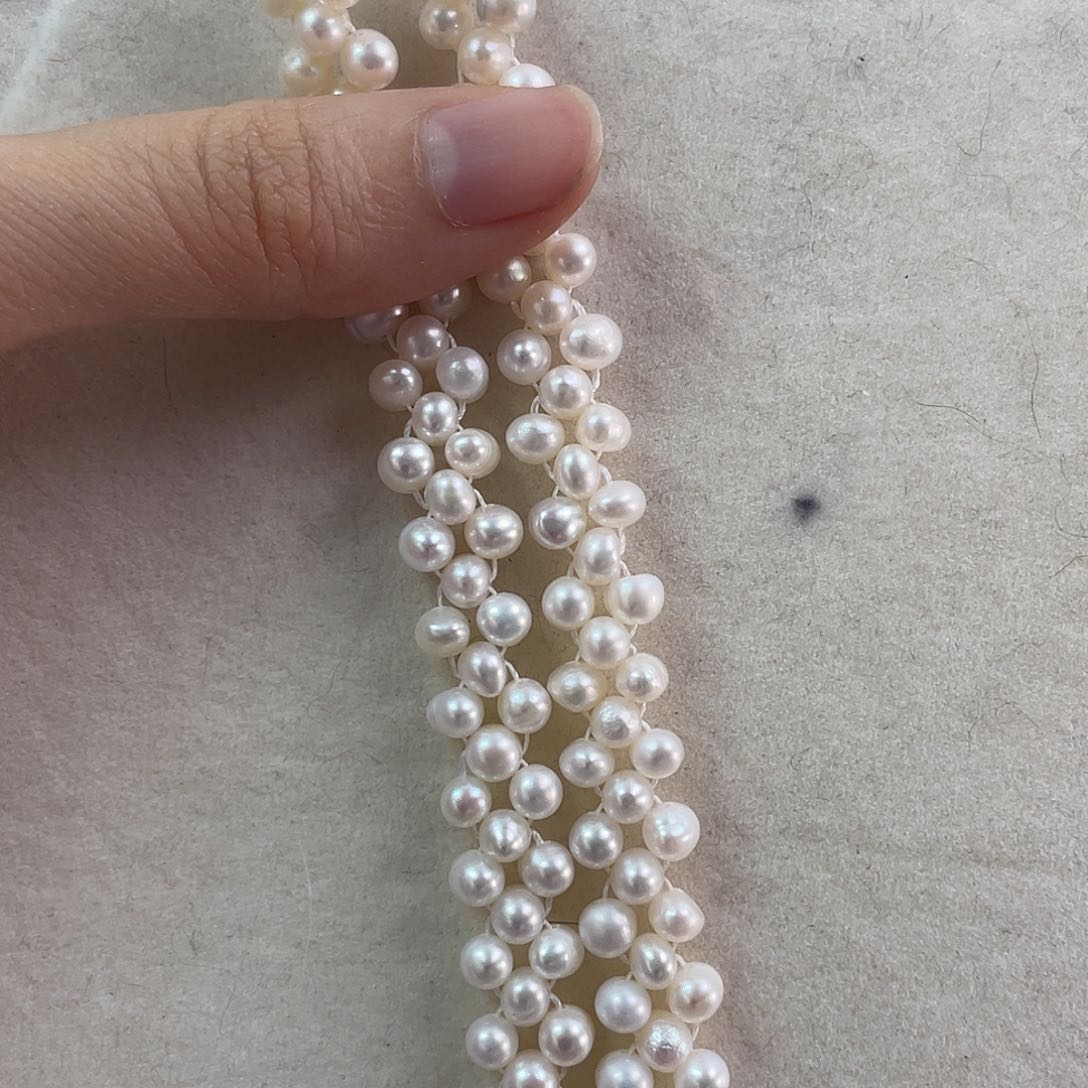 淡水珍珠耳饰未镶嵌